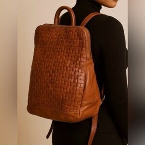 Vilenca Holland Emilia Woven Intrecciato Brown Leather Backpack